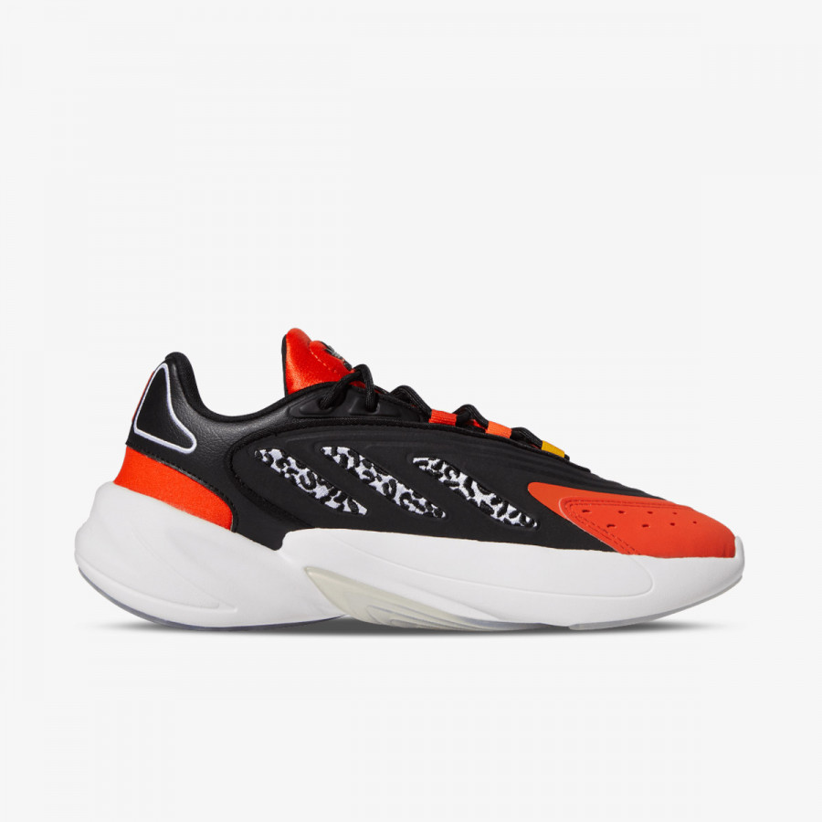 adidas Спортни обувки OZELIA W 