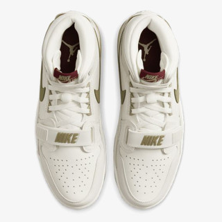 NIKE Спортни обувки AIR JORDAN LEGACY 312 