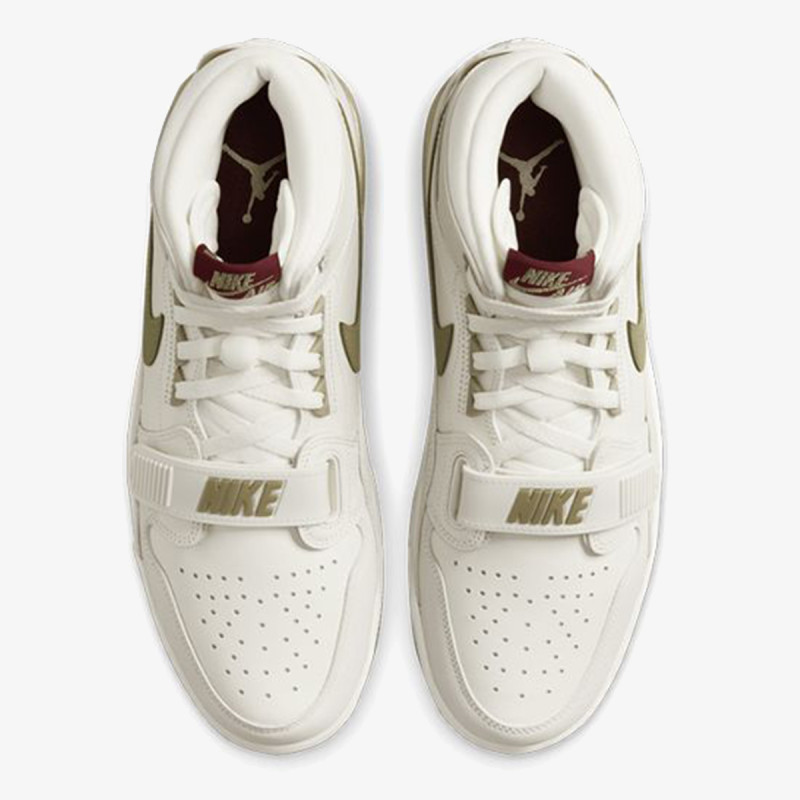 NIKE Спортни обувки AIR JORDAN LEGACY 312 