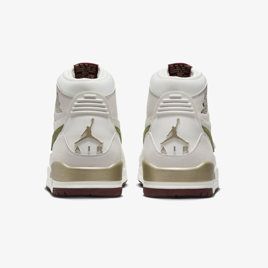NIKE Спортни обувки AIR JORDAN LEGACY 312 