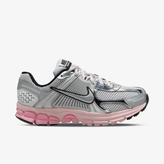 NIKE Спортни обувки Vomero 5 