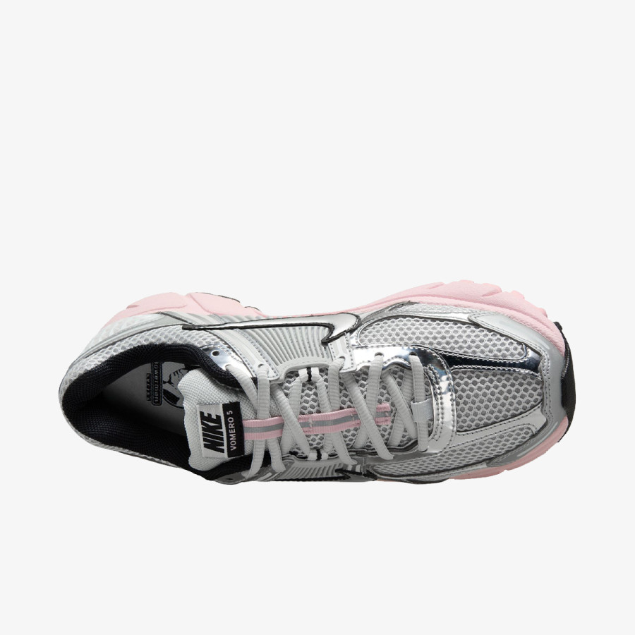 NIKE Спортни обувки Vomero 5 