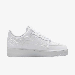NIKE Спортни обувки WMNS AIR FORCE 1 '07 SE 