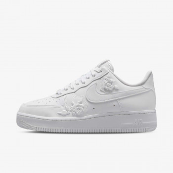 NIKE Спортни обувки WMNS AIR FORCE 1 '07 SE 