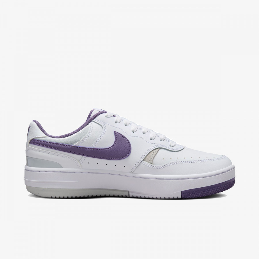 NIKE Спортни обувки WMNS NIKE GAMMA FORCE DB 