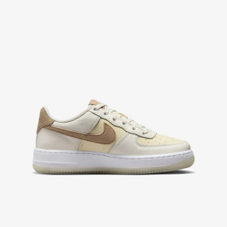 NIKE Спортни обувки Nike Air Force 1 LV8 
