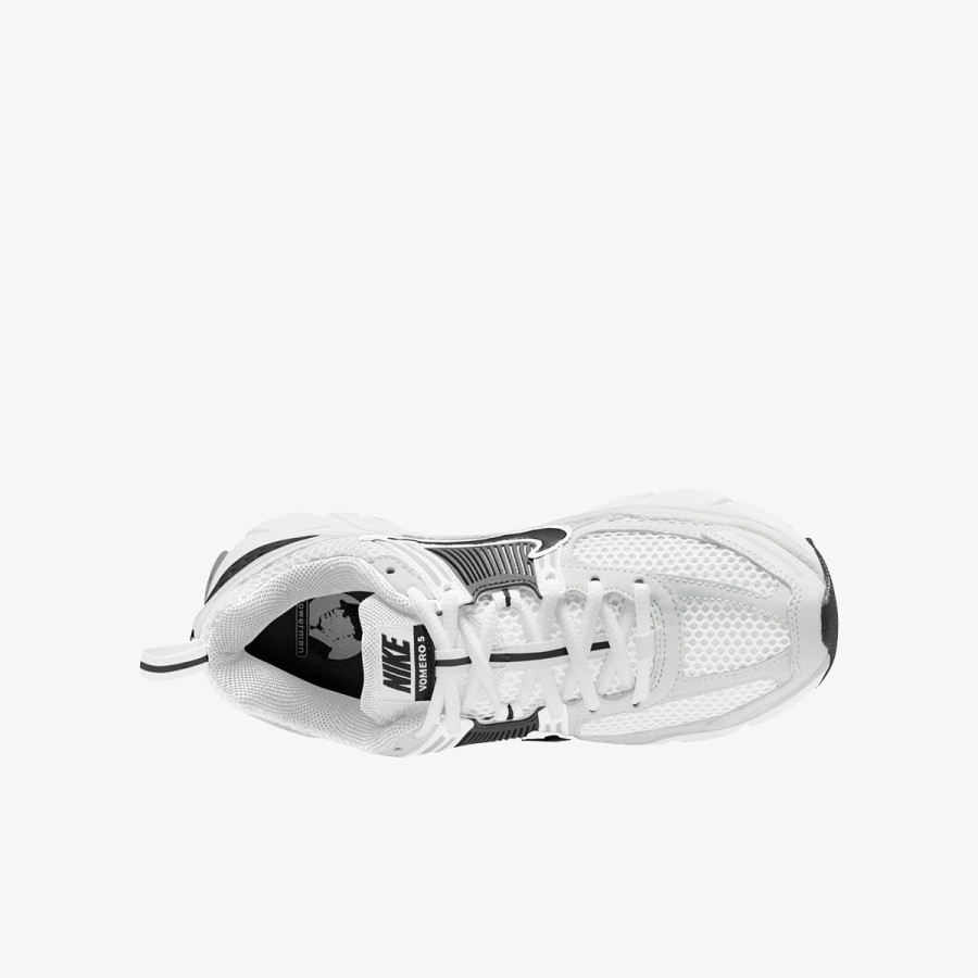 NIKE Спортни обувки Vomero 5 
