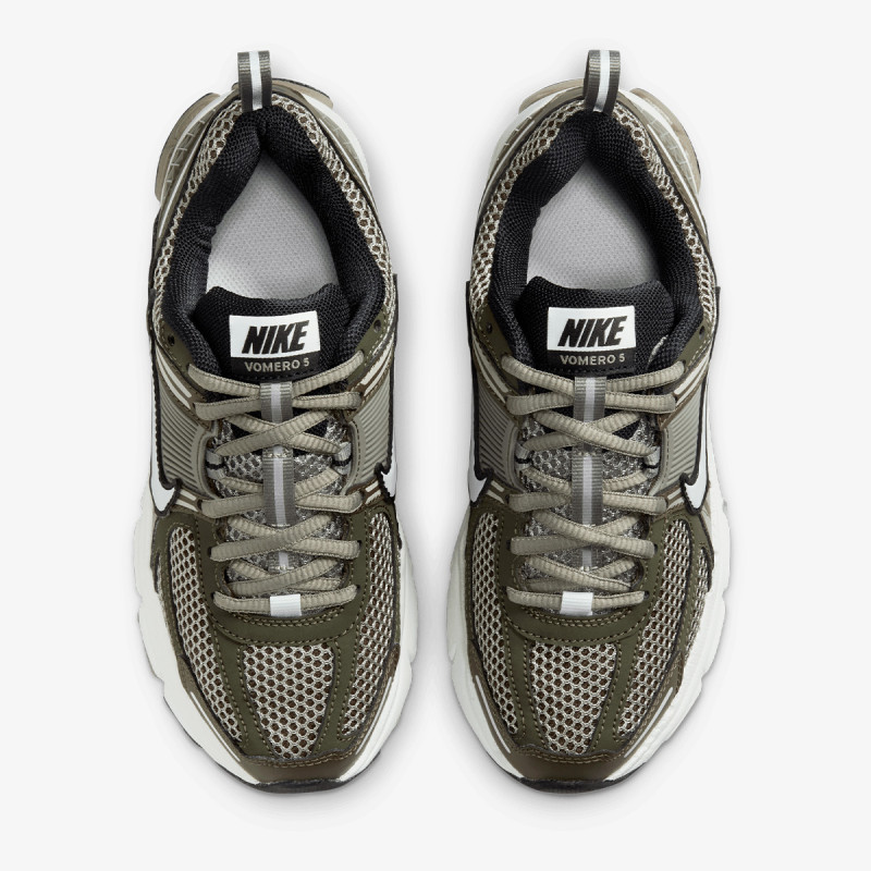 NIKE Спортни обувки VOMERO 5 BG 