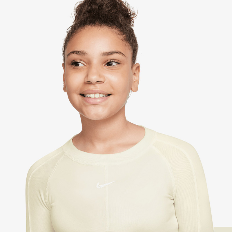 NIKE Тенискa Dance 