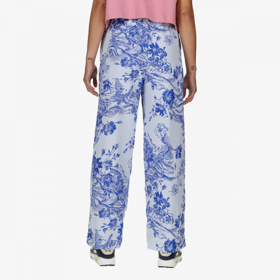 NIKE Долнищe Sportswear Collection 