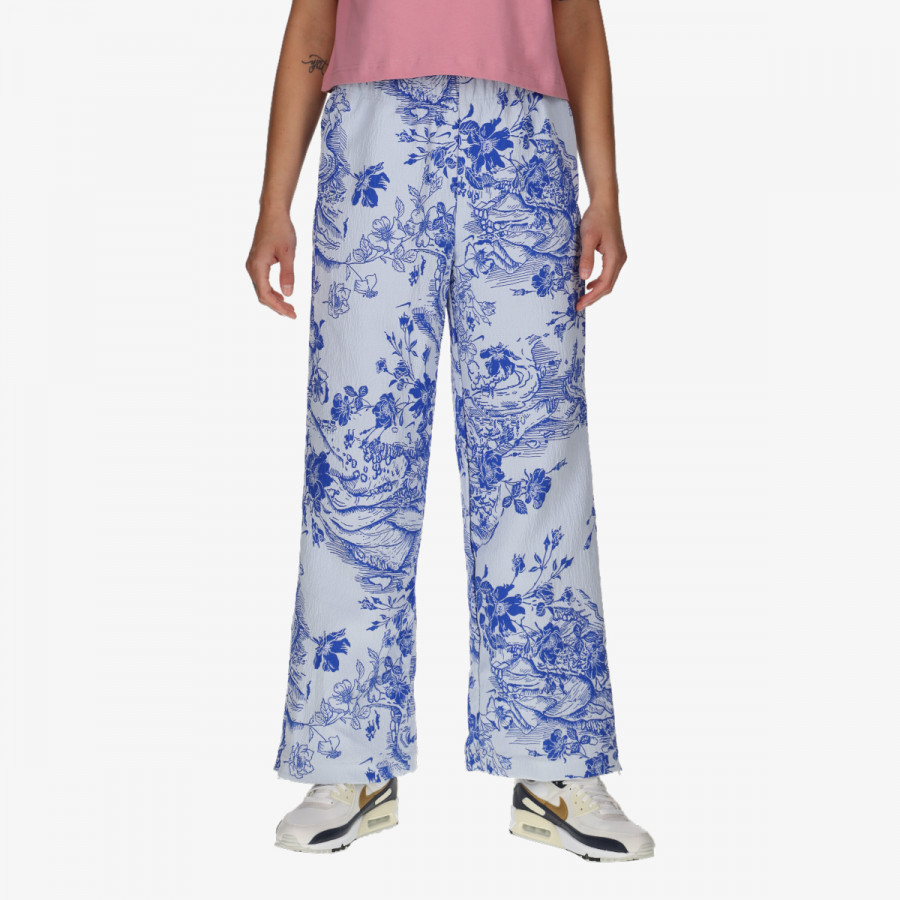 NIKE Долнищe Sportswear Collection 