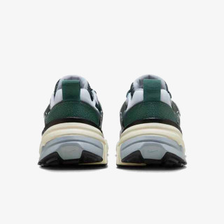 NIKE Спортни обувки V2K Run 