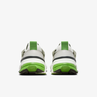 NIKE Спортни обувки V2K Run 