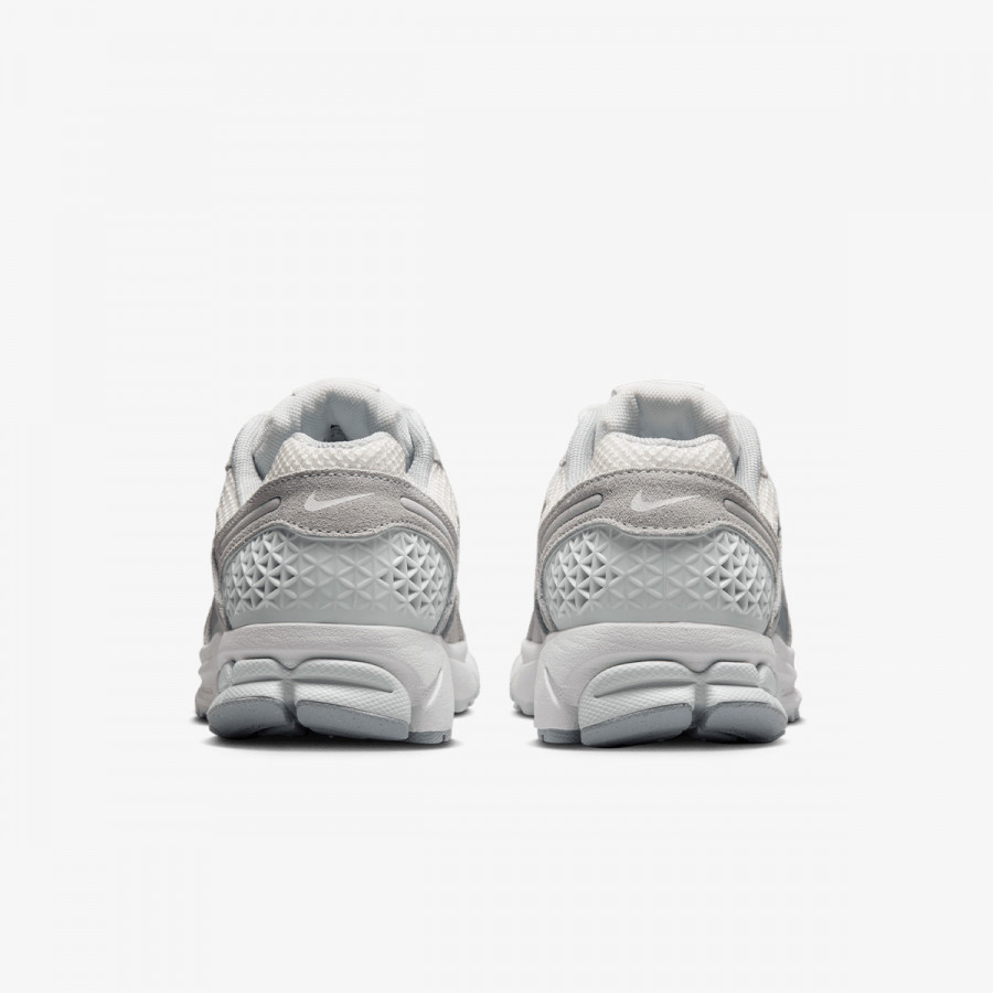 NIKE Спортни обувки W NIKE ZOOM VOMERO 5 SDE 