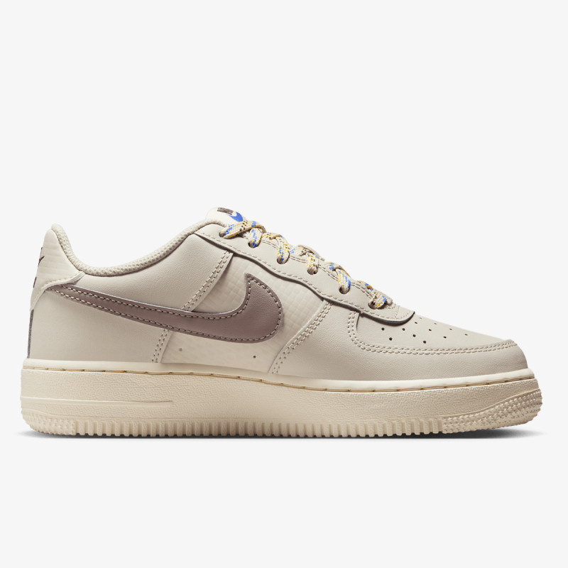NIKE Спортни обувки AIR FORCE 1 LV8 1 BG EE 