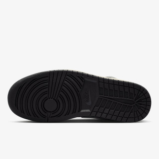 NIKE Спортни обувки AIR JORDAN 1 LOW SE 