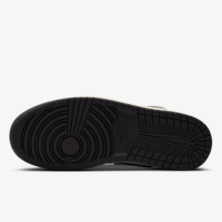 NIKE Спортни обувки AIR JORDAN 1 MID SE 