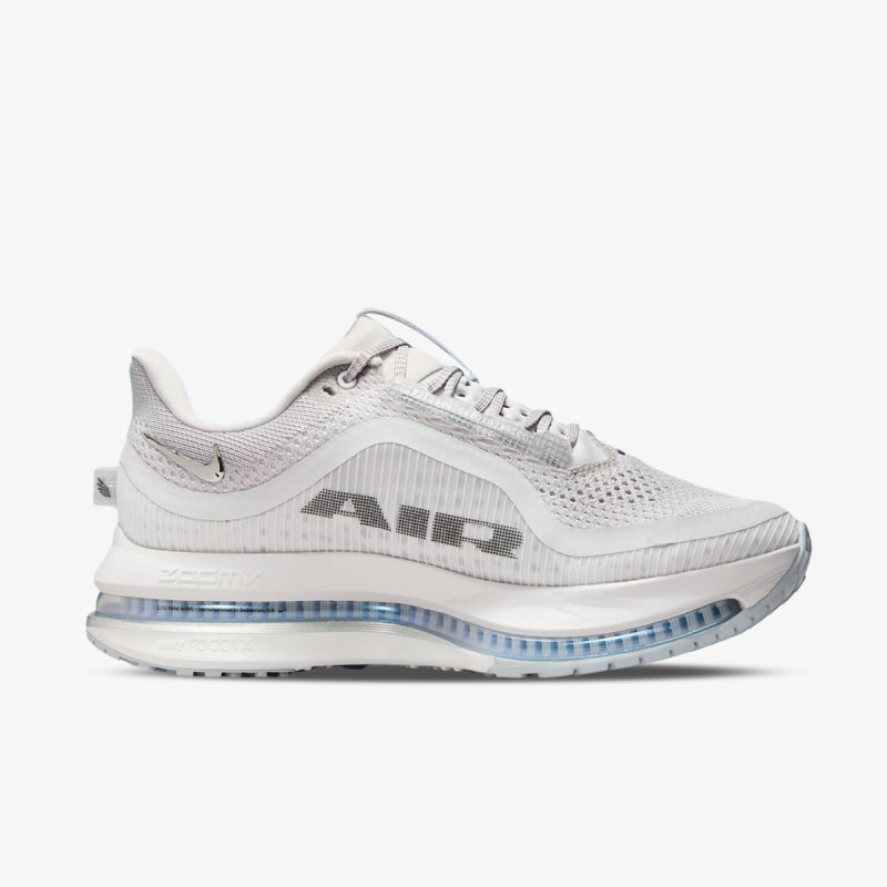 NIKE Спортни обувки W NIKE PEGASUS PREMIUM 
