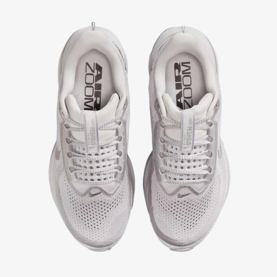 NIKE Спортни обувки W NIKE PEGASUS PREMIUM 