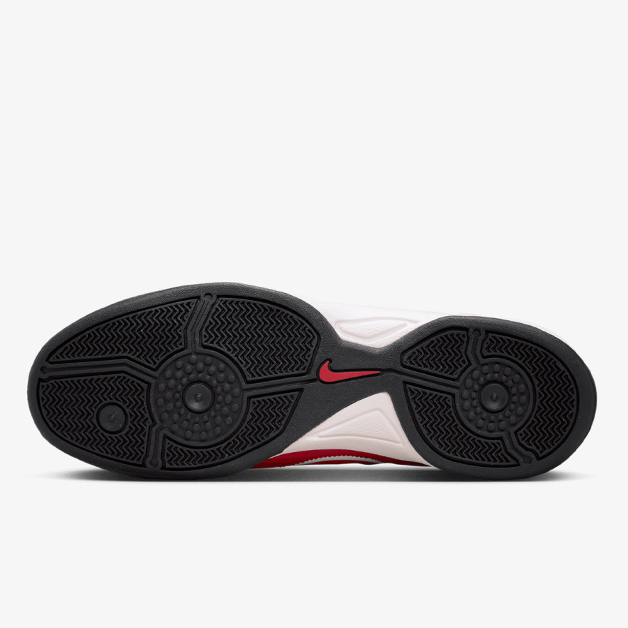 NIKE Спортни обувки TOTAL 90 