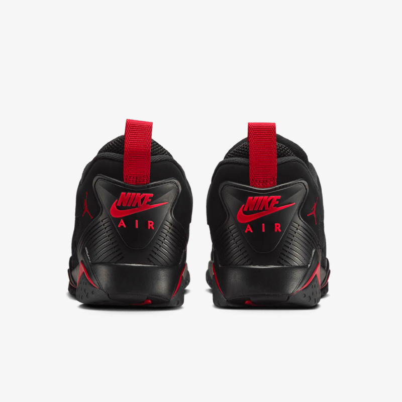 NIKE Спортни обувки AIR JORDAN 7 RM 