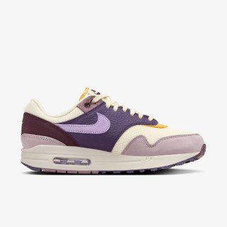NIKE Спортни обувки W NIKE AIR MAX 1 SPE 