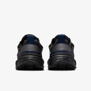 NIKE Спортни обувки NIKE V2K RUN UT 