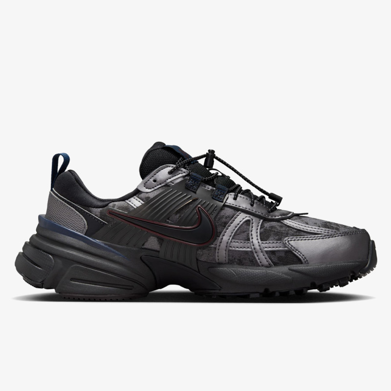 NIKE Спортни обувки NIKE V2K RUN UT 