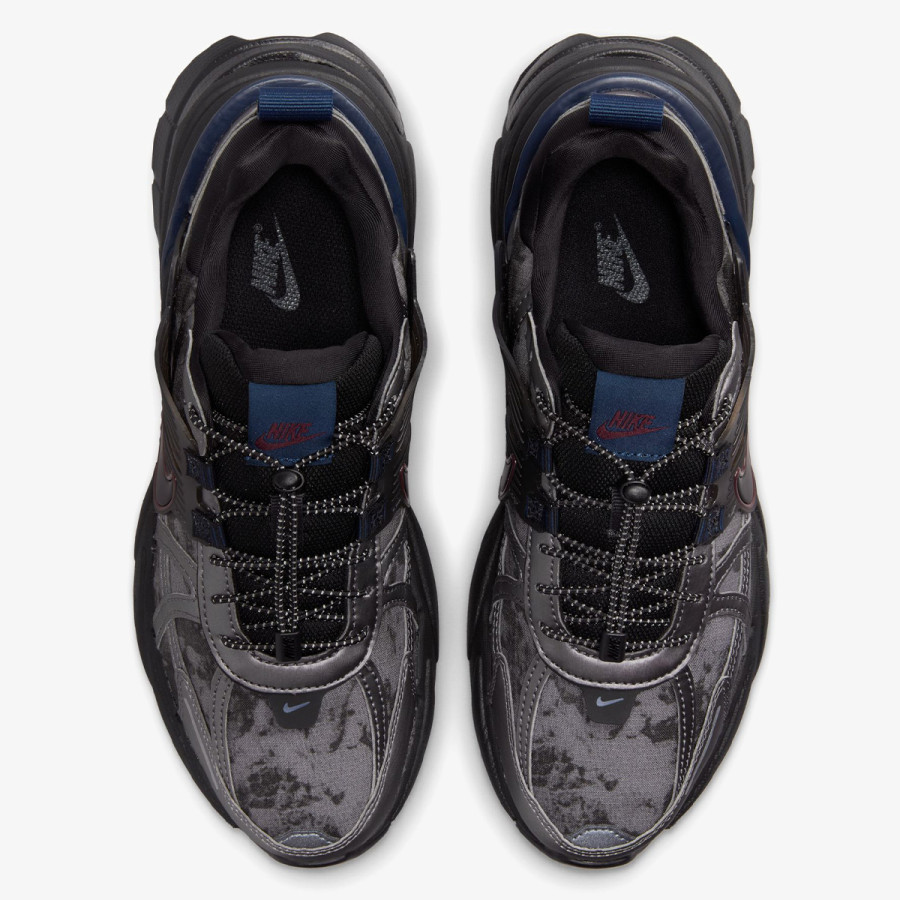 NIKE Спортни обувки NIKE V2K RUN UT 