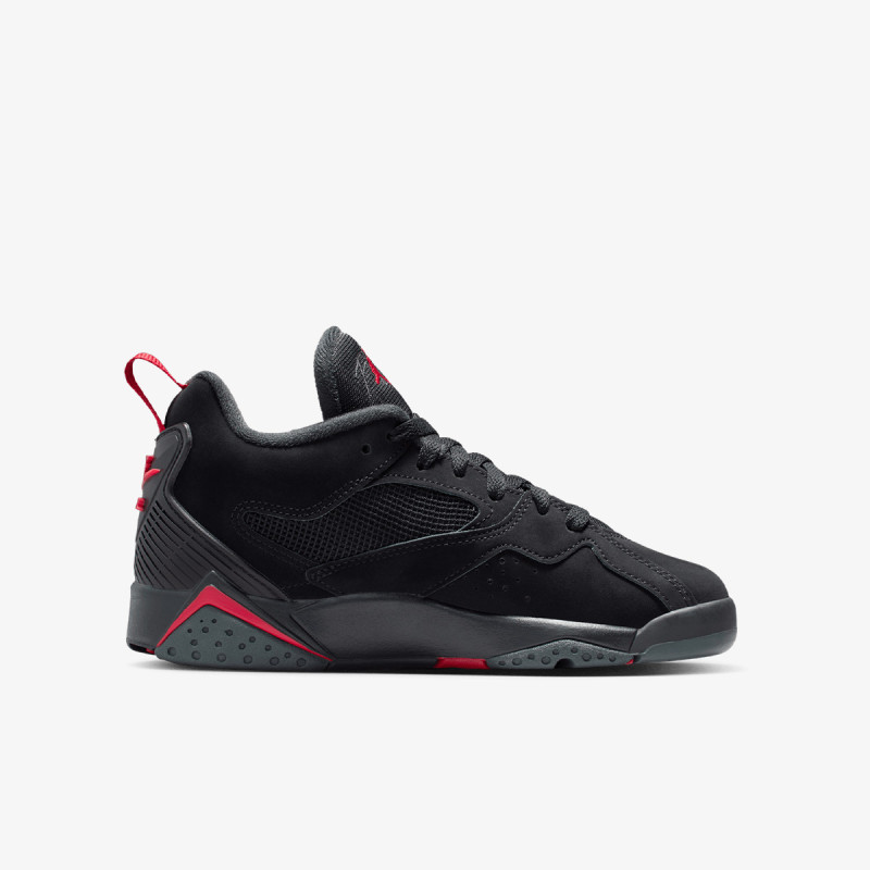 NIKE Спортни обувки AIR JORDAN 7 RM BG 