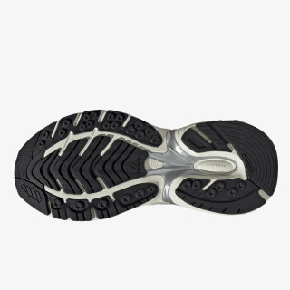 adidas Спортни обувки Adistar 