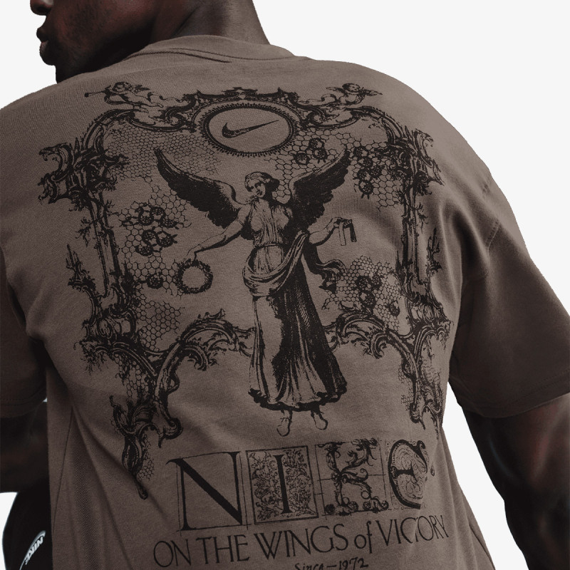 NIKE Тенискa U NSW TEE M90 OC WINGS VICTORY 