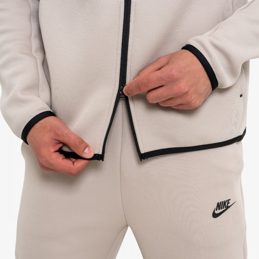 NIKE Суитшърт Tech 