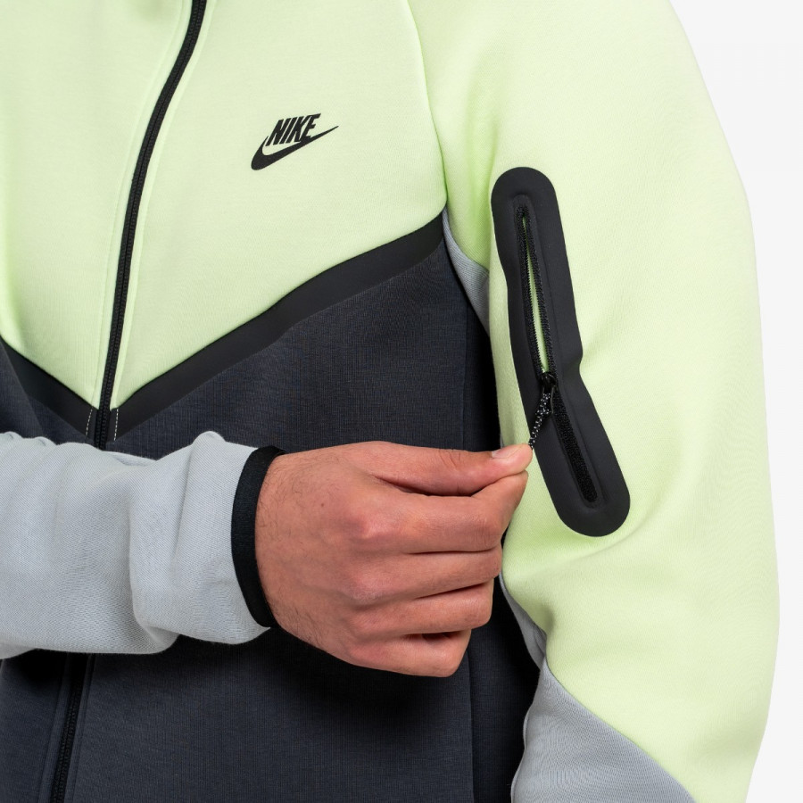 NIKE Суитшърт Tech 