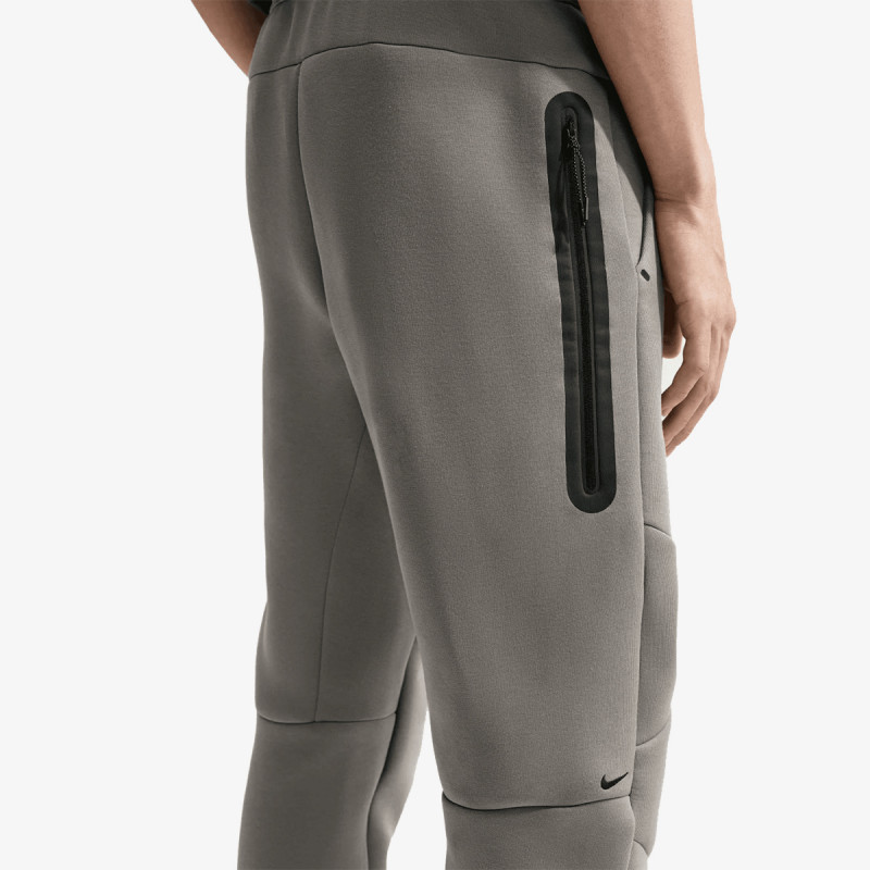NIKE Долнищe M NK TCH FLC JGGR 
