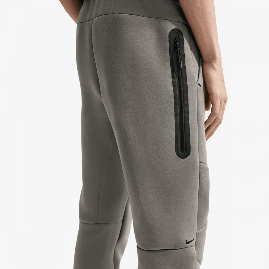 NIKE Долнищe M NK TCH FLC JGGR 