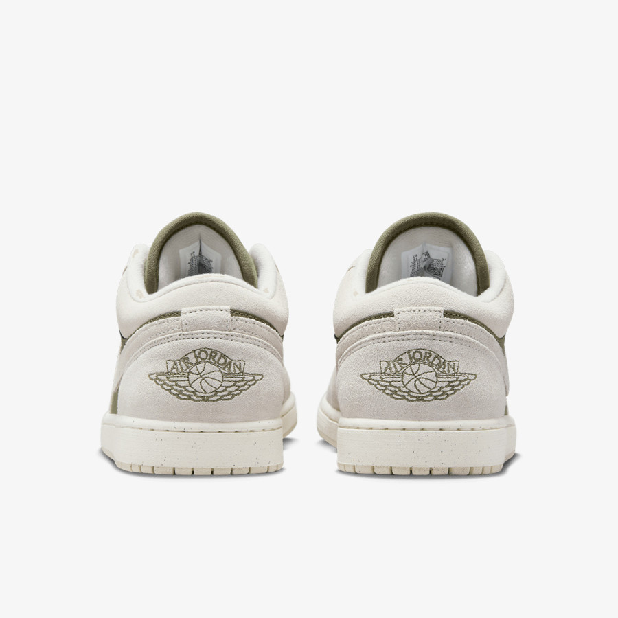 NIKE Спортни обувки AIR JORDAN 1 LOW SE 