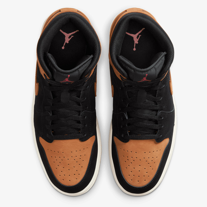 NIKE Спортни обувки AIR JORDAN 1 MID SE 