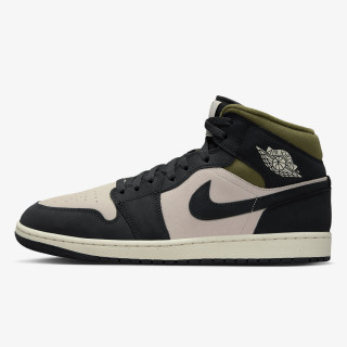 NIKE Спортни обувки AIR JORDAN 1 MID SE 