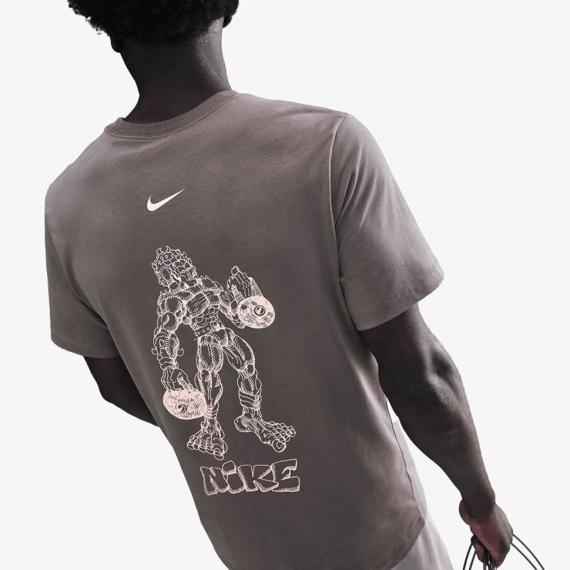 NIKE Тенискa M NK TEE IYKYK FITNESS HO25 