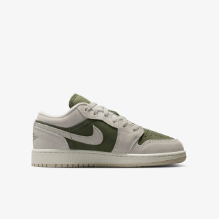 NIKE Спортни обувки AIR JORDAN 1 LOW SE BG 