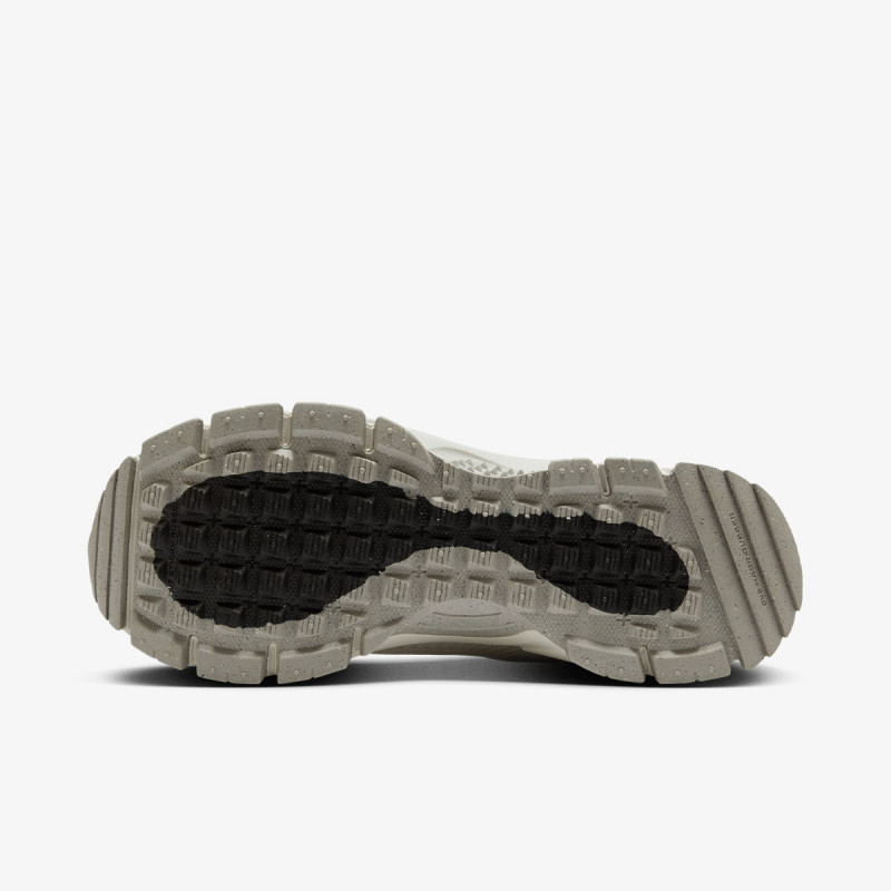 NIKE Спортни обувки NIKE ZOOM VOMERO ROAM 