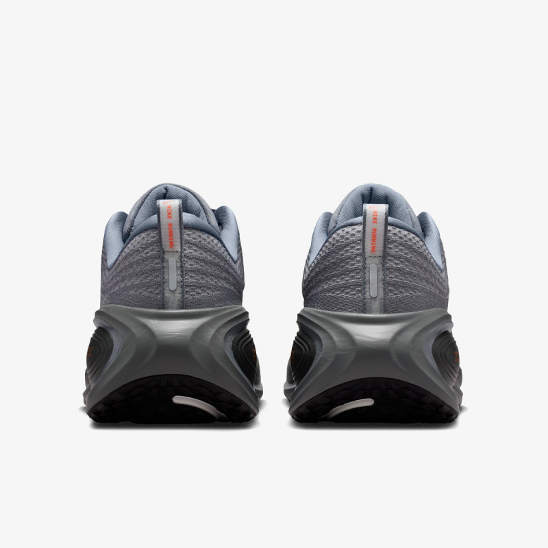 NIKE Спортни обувки NIKE VOMERO PLUS 