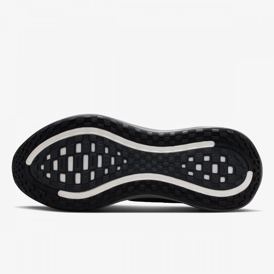 NIKE Спортни обувки NIKE VOMERO PLUS 