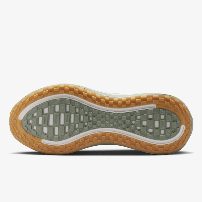 NIKE Спортни обувки NIKE VOMERO PLUS 