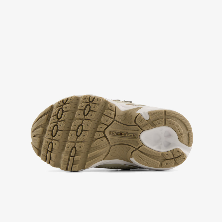 NEW BALANCE Спортни обувки K 740 