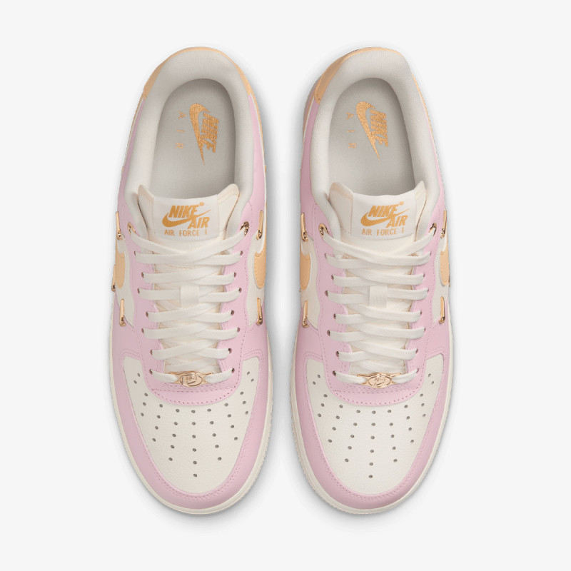 NIKE Спортни обувки WMNS AIR FORCE 1 '07 LX 