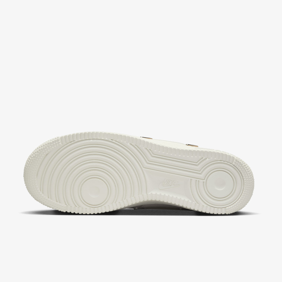 NIKE Спортни обувки WMNS AIR FORCE 1 '07 LX 