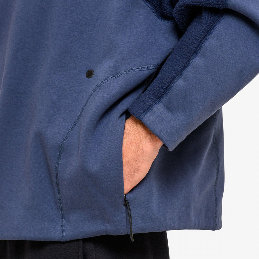 NIKE Суитшърт Tech Boreas 