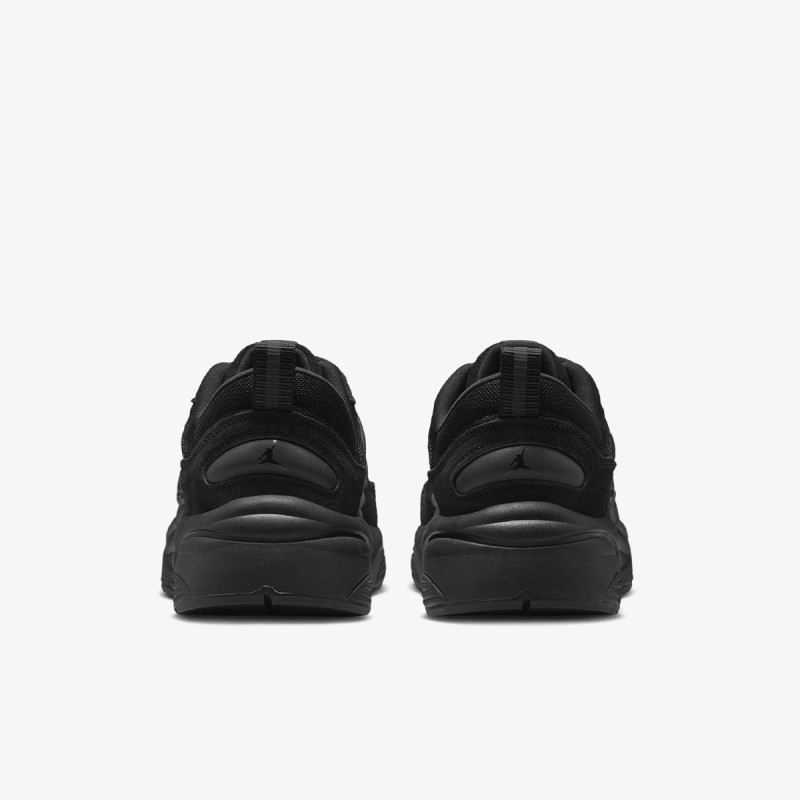 NIKE Спортни обувки JORDAN TRUNNER O/S 